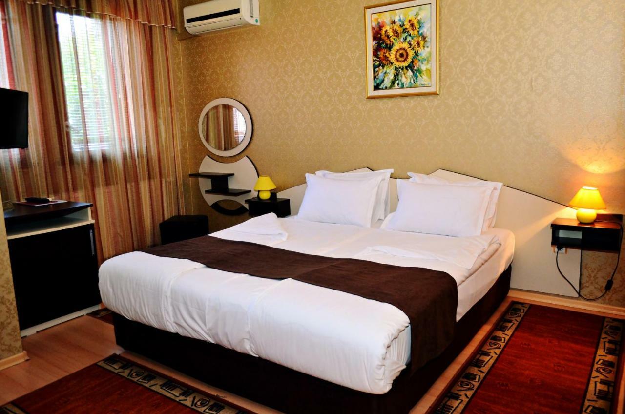 Family Hotel Maraya Arbanasi Ngoại thất bức ảnh